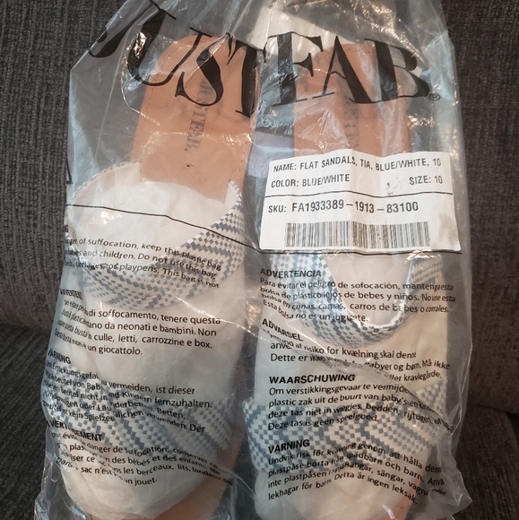 Just Fab Sandals - Picture 2 of 2